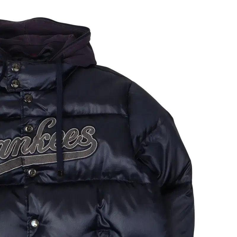 [BUNJANG] MLB Yankees Hooded Duck Down Padded Jacket / 엠엘비 양키즈 후디드 덕다운 패딩