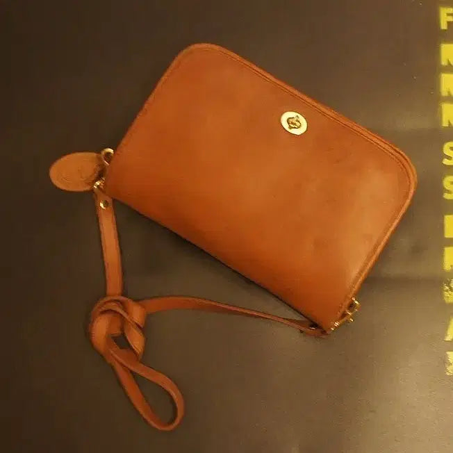 [BUNJANG] Leather Crossbody Bag / 460 크로스백 크로스가방 레더백 빈티지 가죽가방 레더가방 여자백