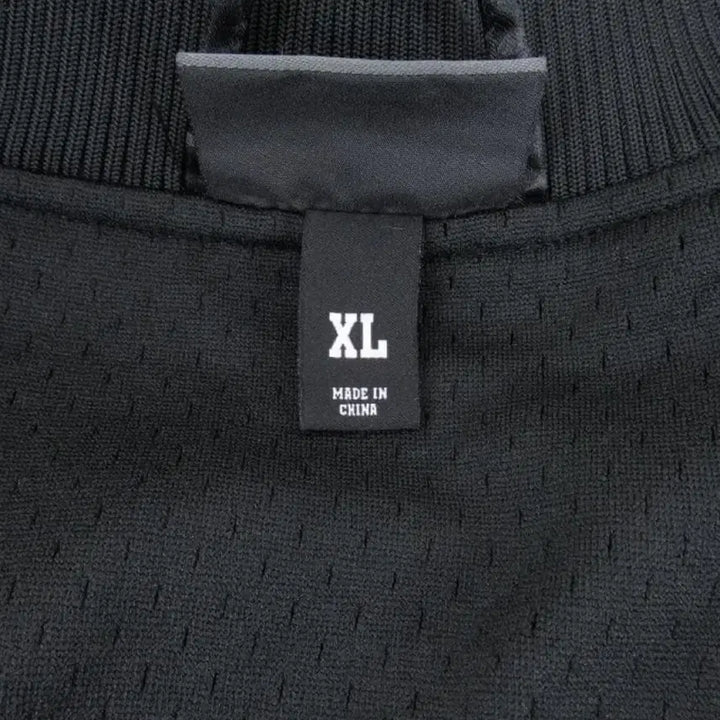 [BUNJANG] Mastermind Mitchell & Ness Embroidered Bomber Stadium Jacket / [정품] 마스터마인드 x 미첼앤네스 자수 봄버 블루종 스타디움 자켓