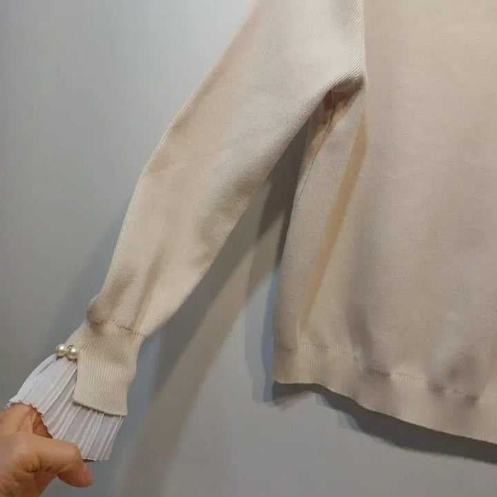 [BUNJANG] Ivory Frill Neck Knit / 아이보리 프릴넥 니트80사이즈 가을겨울   62140