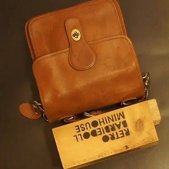 [BUNJANG] Crossbody Bag Leather Bag / 462 크로스백 크로스가방 레더백 빈티지 가죽가방 레더가방 토트백