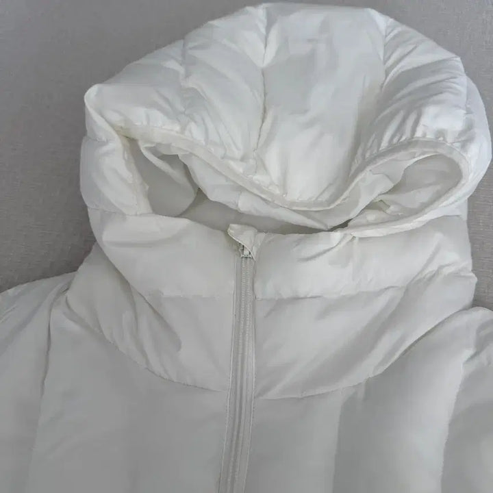 [BUNJANG] Weeekly Pocket Lightweight Padding Anorak White / 위크어스 포켓 경량 패딩 아노락 화이트