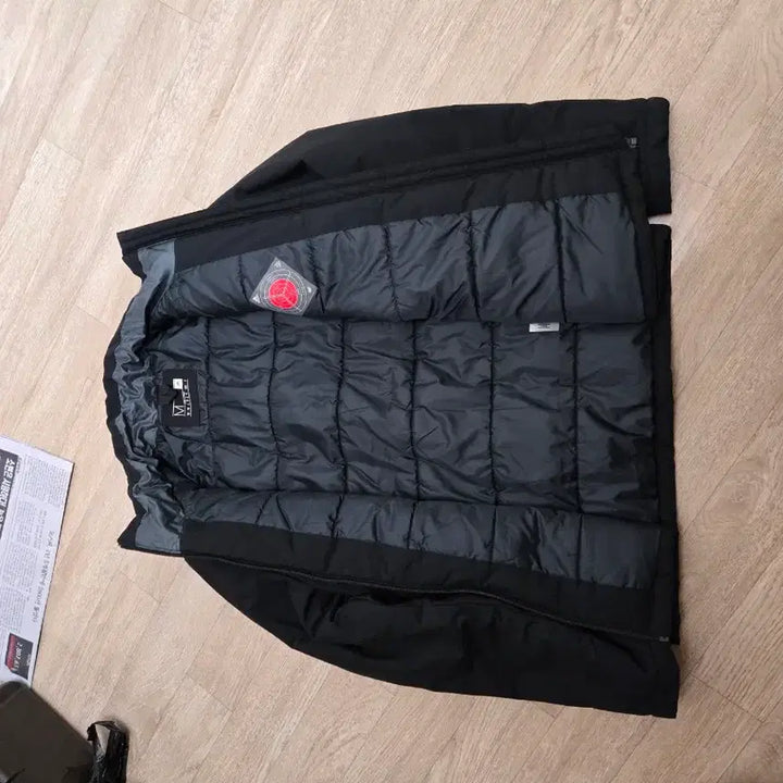 [BUNJANG] Adidas Lightweight Padded Jacket 95 / 아디다스경량패딩95