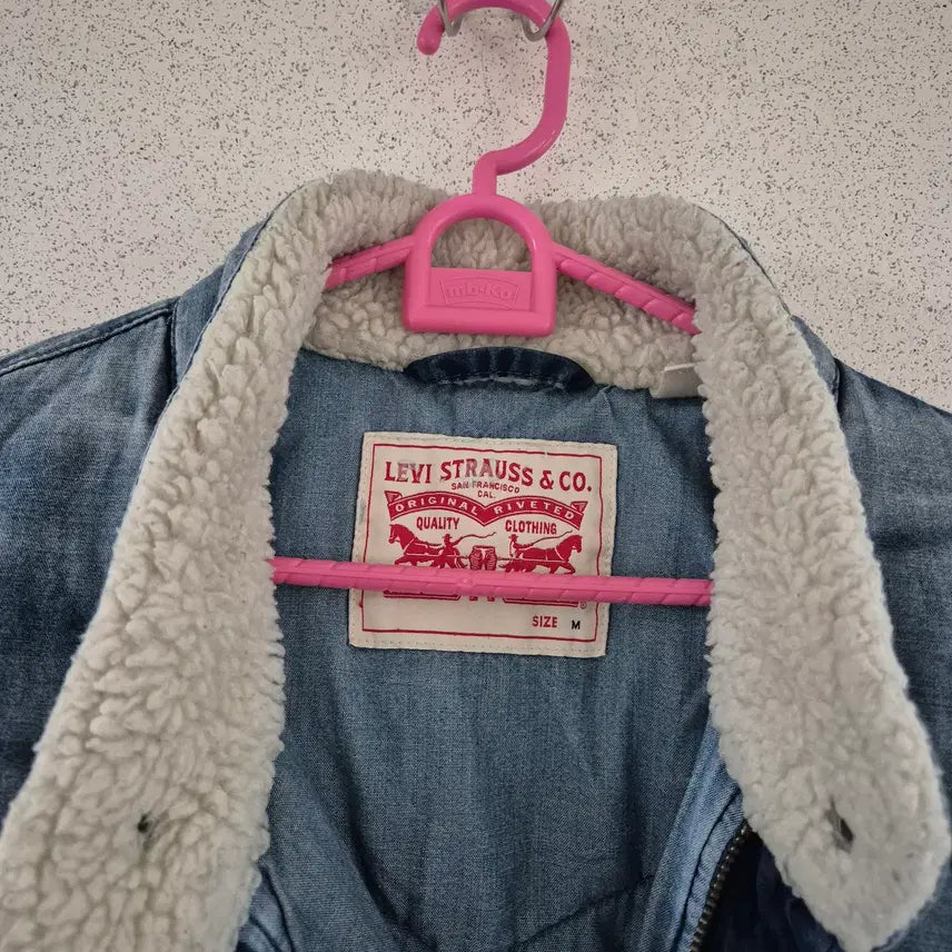 [BUNJANG] Levi's Vintage Puffer Duck Down Jacket / [95~100]리바이스 빈티지 푸퍼 덕다운패딩