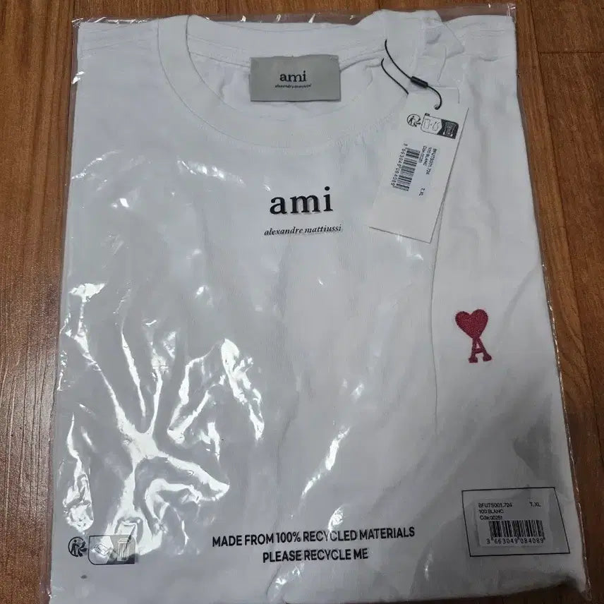 [SOLD OUT] 아미 스몰 로고 반팔 티셔츠 화이트 XL