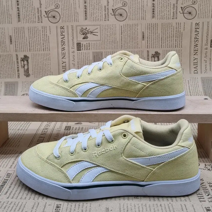 [BUNJANG] Reebok Royal Bulk Sneakers 250 / 리복 로얄 벌크 스니커즈250