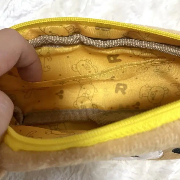[BUNJANG] Rilakkuma Pencil Case / 리락쿠마 털 필통