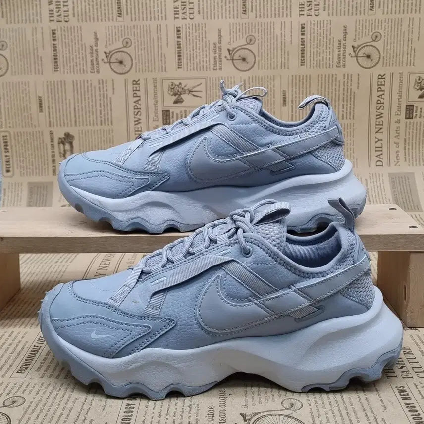 [SOLD OUT] 나이키 tc7900 그레이 운동화250