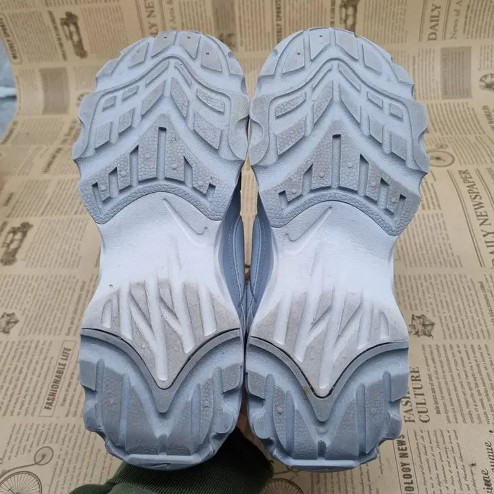 [SOLD OUT] 나이키 tc7900 그레이 운동화250
