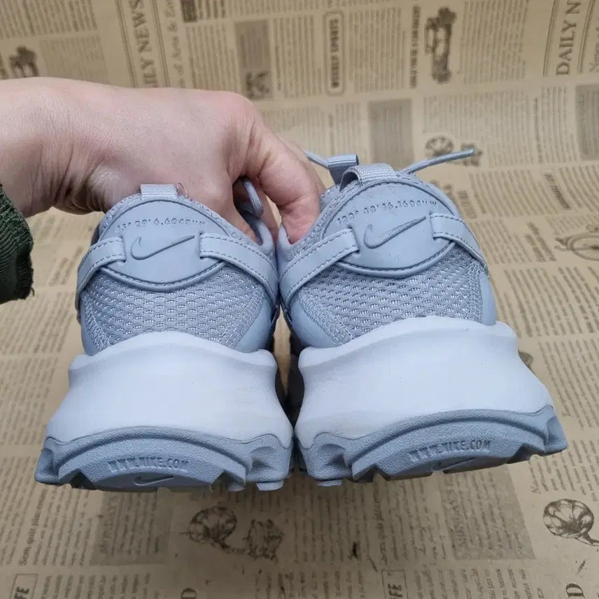[SOLD OUT] 나이키 tc7900 그레이 운동화250