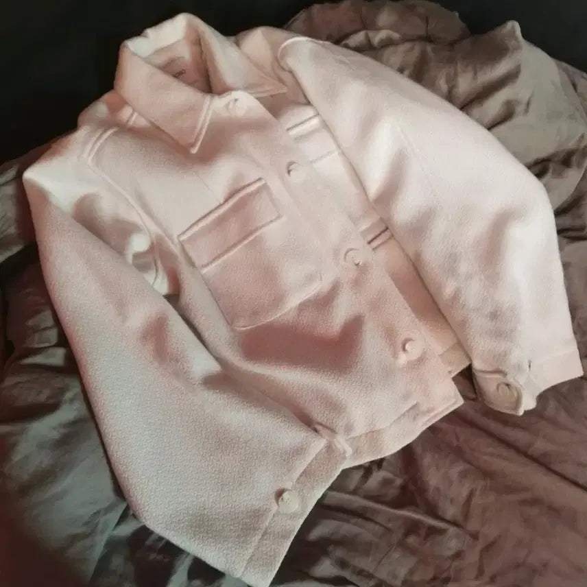 [BUNJANG] Deco Roso Textured Double Pocket Blouson Jacket [Ivory] / 데꼬로소 텍스처드 더블 포켓 블루종 자켓 [IVORY]