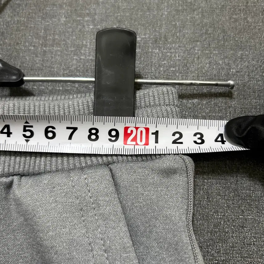 [SOLD OUT] 100 뉴발란스 키즈 트랙 바지 회색