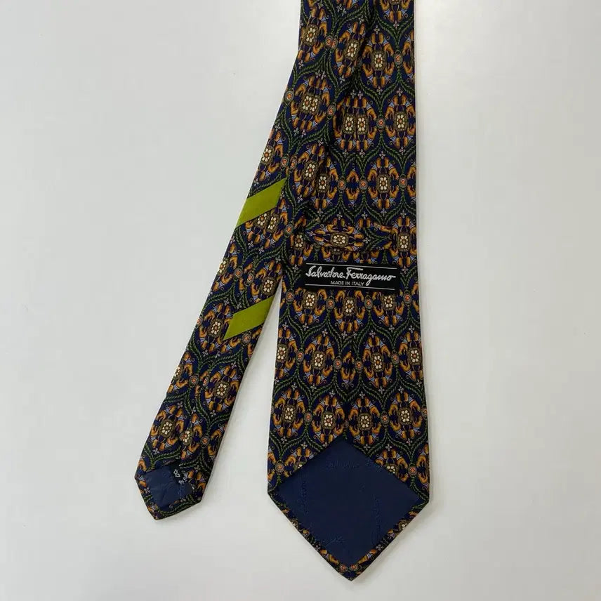 [BUNJANG] Ferragamo Necktie / 페레가모(Ferragamo) 명품 정품 넥타이