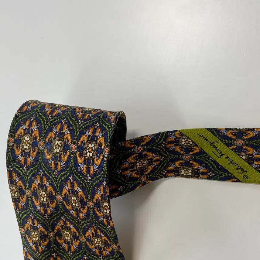 [BUNJANG] Ferragamo Necktie / 페레가모(Ferragamo) 명품 정품 넥타이