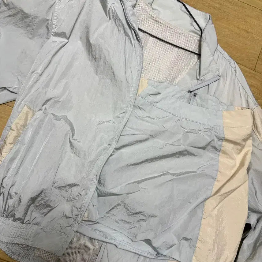 [BUNJANG] Kindadam Soft Blue Skirt & Windbreaker Set / 카인다미 치마,바람막이세트 소프트블루