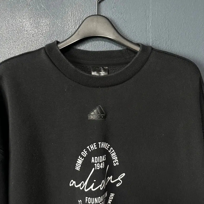 [BUNJANG] Adidas Women's Black Printed Crop Sweatshirt / M 아디다스 여성 블랙 프린팅 크롭 맨투맨