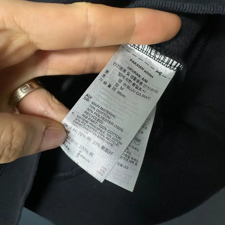 [BUNJANG] Adidas Women's Black Printed Crop Sweatshirt / M 아디다스 여성 블랙 프린팅 크롭 맨투맨