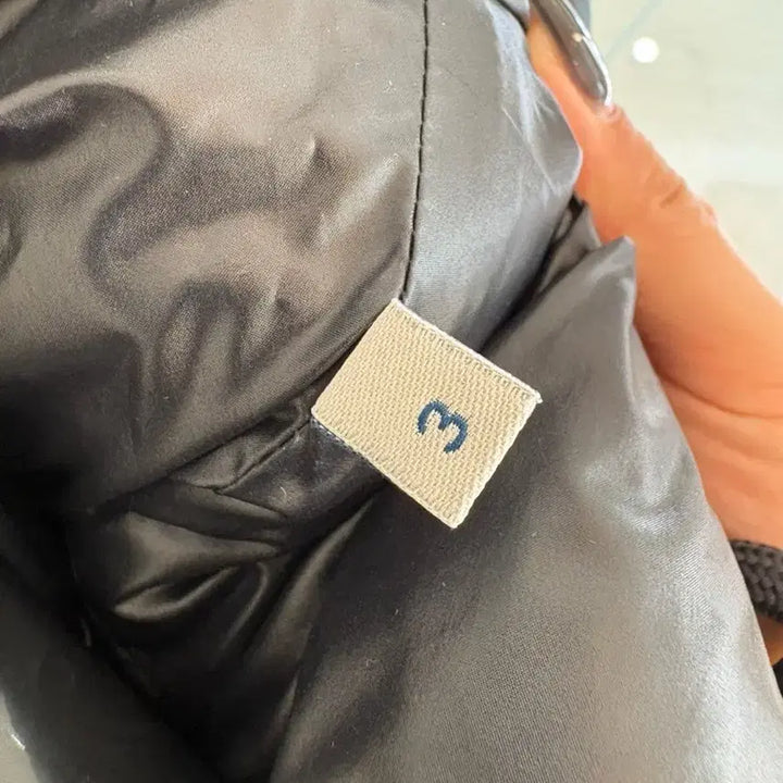 [BUNJANG] Moncler Cardamine Padded Vest / [정품/3size] 몽클레어 카다민 패딩 조끼