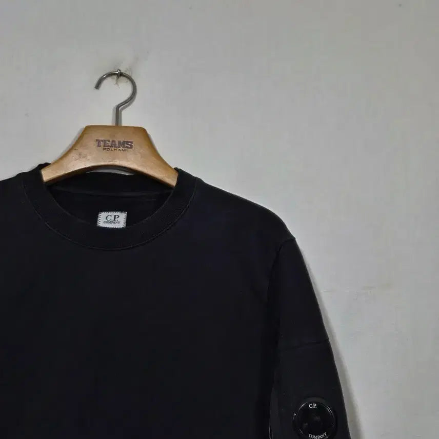 [BUNJANG] CP Company Black Goggle Sweatshirt / CP컴퍼니  블랙  고글  맨투맨