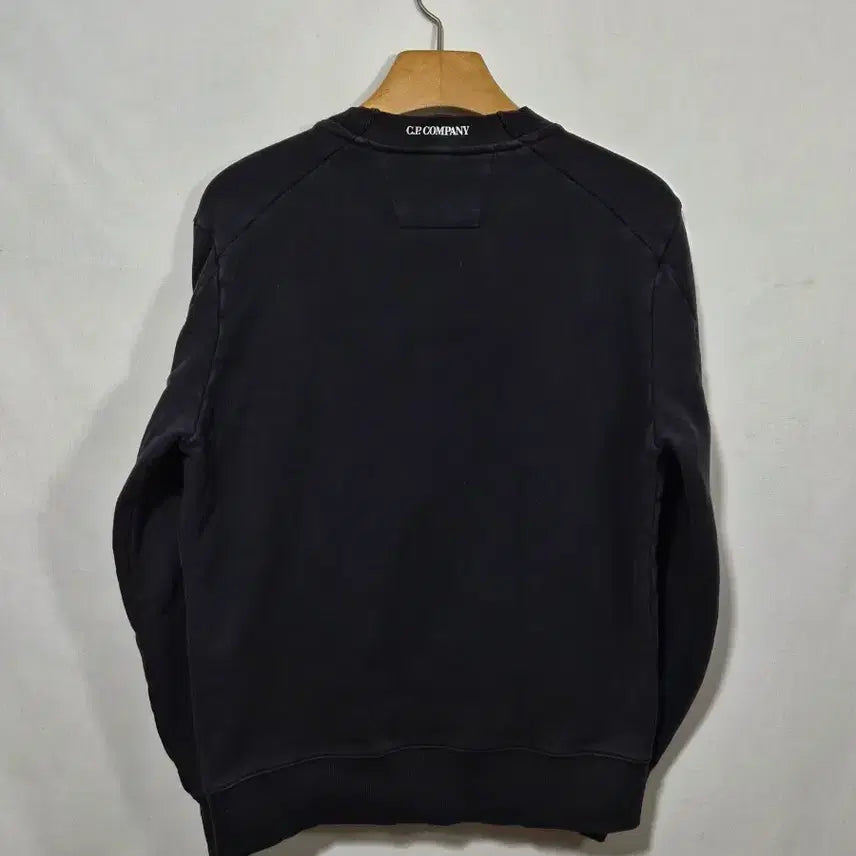 [BUNJANG] CP Company Black Goggle Sweatshirt / CP컴퍼니  블랙  고글  맨투맨