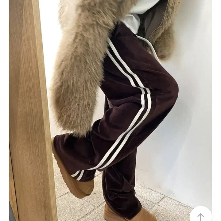 [BUNJANG] RIIZE Velvet Track Pants / 리엔느 벨벳 트랙 팬츠