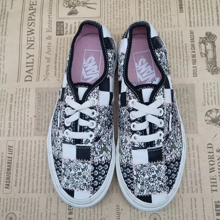 [BUNJANG] Authentic Patchwork Sneakers (Size 225) / 반스 어센틱 패치워크 스니커즈225