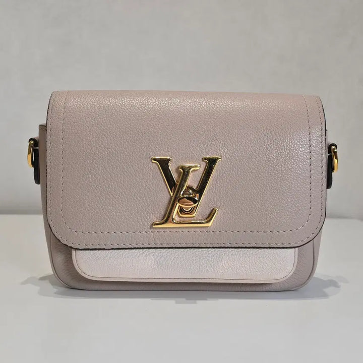 [BUNJANG] Louis Vuitton Lockme Tender Shoulder Bag / [럭스올] 루이비통 락미 텐더 내장칩 숄더백 크로스백 M58554