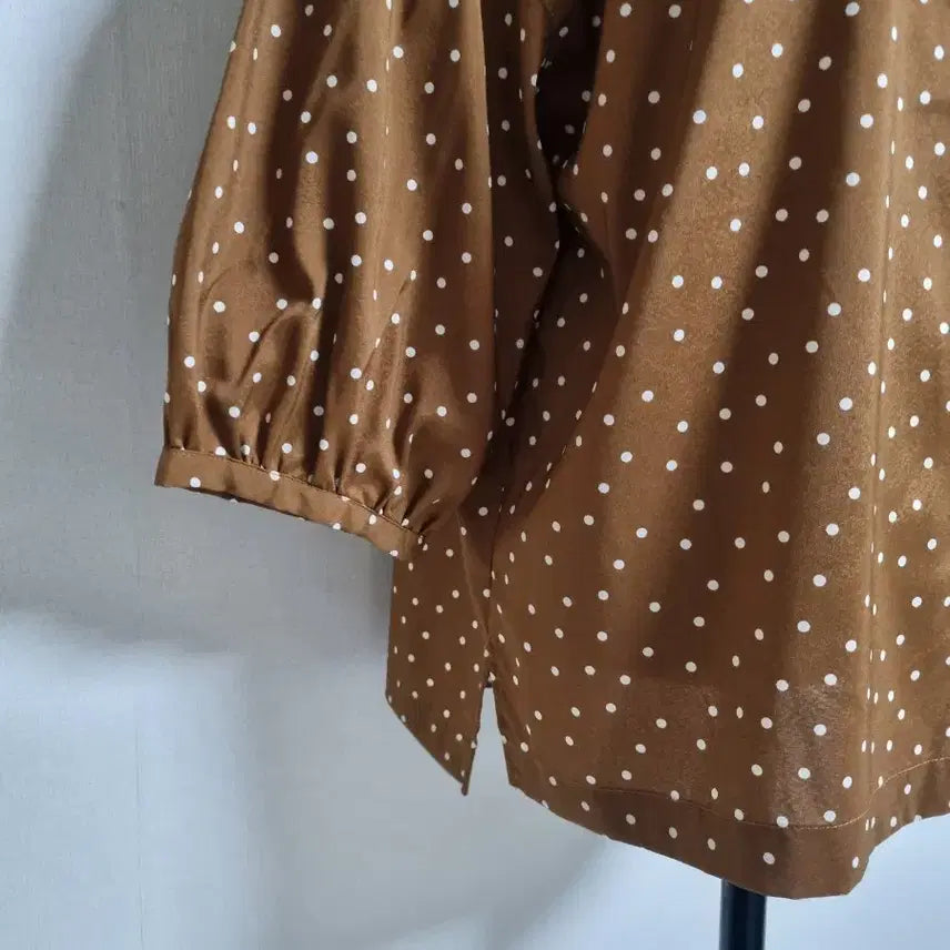 [BUNJANG] BL249 Loose Fit Dot Blouse / BL249 루즈핏도트블라우스