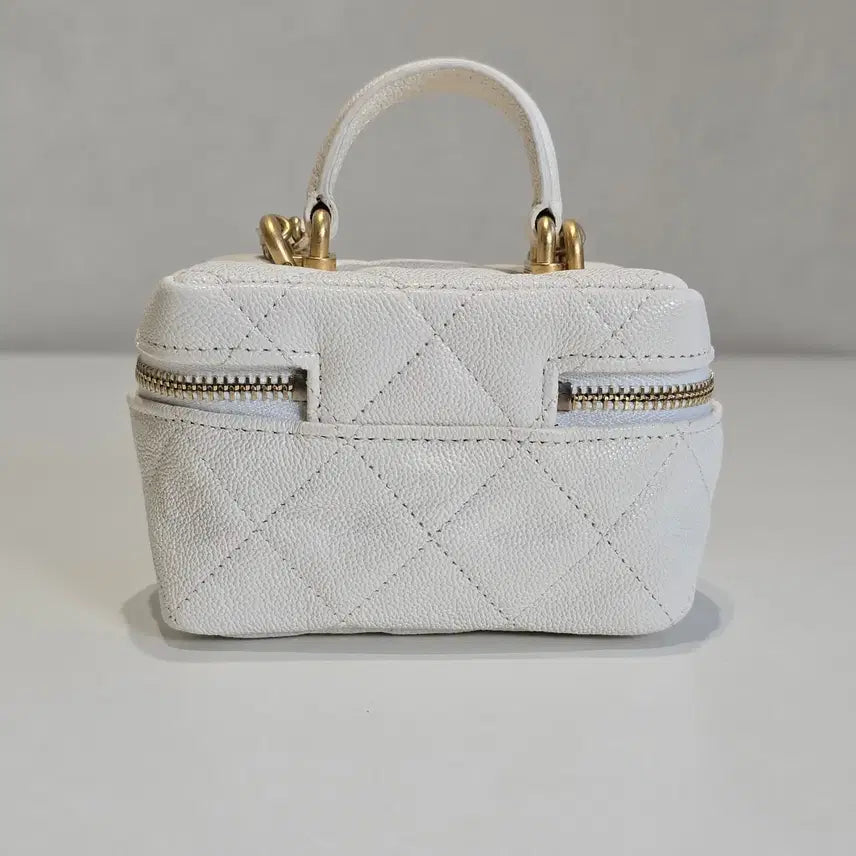 [BUNJANG] Luxall Chanel Caviar Mini Vanity Top Handle Chain Crossbody Bag AP2194 / [럭스올] 샤넬 캐비어 미니 베니티 탑핸들 체인 크로스백 AP2194