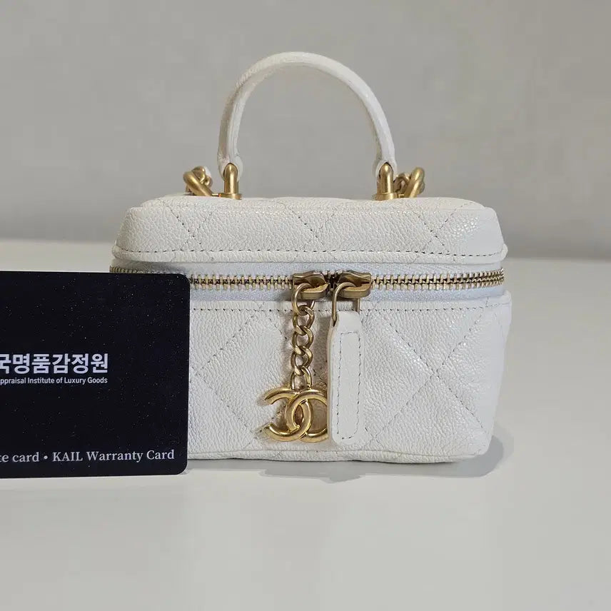 [BUNJANG] Luxall Chanel Caviar Mini Vanity Top Handle Chain Crossbody Bag AP2194 / [럭스올] 샤넬 캐비어 미니 베니티 탑핸들 체인 크로스백 AP2194