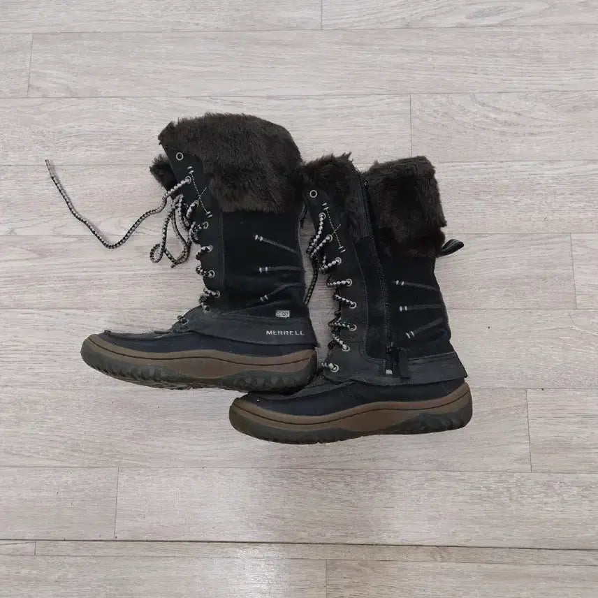[BUNJANG] Leather Boots 235 / 메렐가죽부츠235