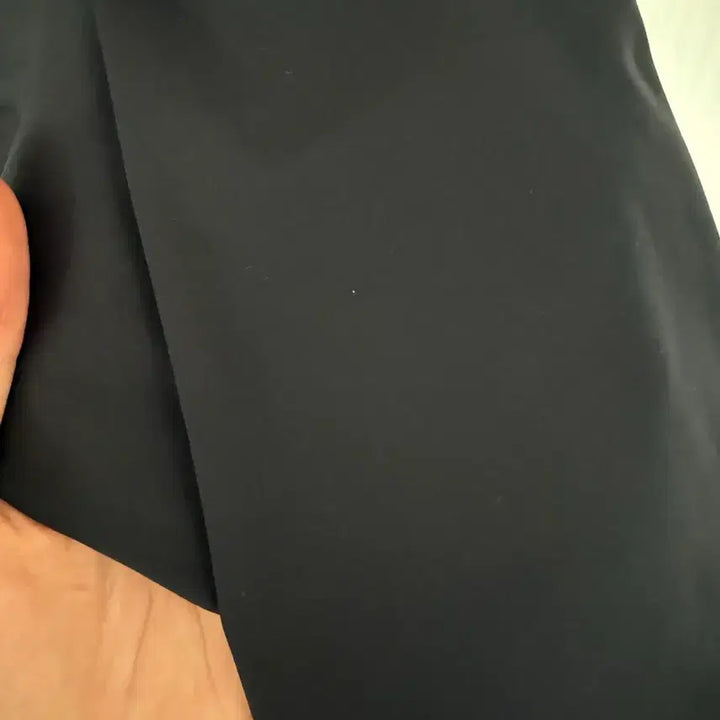 [BUNJANG] Descente Black Bootcut Leggings / 데상트 블랙 부츠컷 레깅스