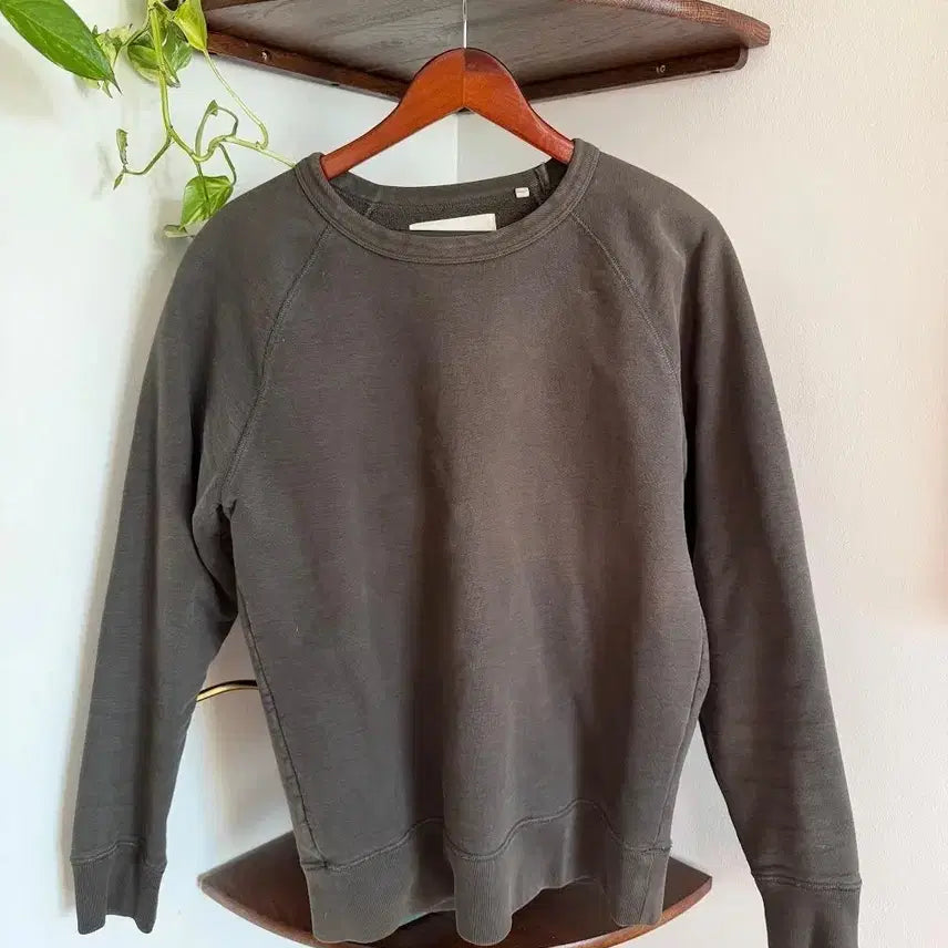 [BUNJANG] Our Legacy Clay Olive Crewneck Sweatshirt / 50s 아워레가시 클레이 올리브 크루넥 풀오버 스웨트셔츠