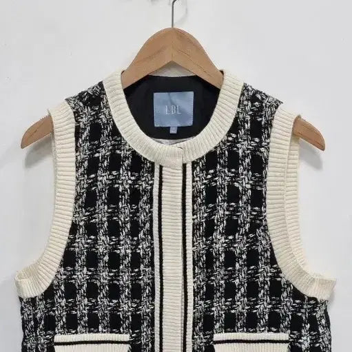 [BUNJANG] S/LBL 21FW Check Tweed Vest Jacket / 여S/LBL 21FW 체크 트위드 베스트 자켓