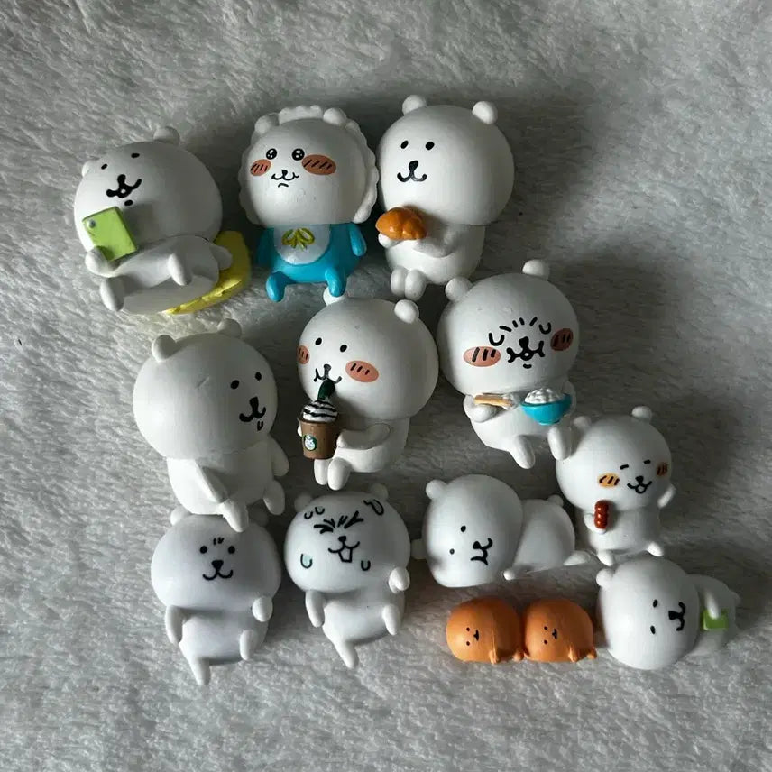 [SOLD OUT] 농담곰 앉아있는 피규어 가챠 푸티토 케이블커버