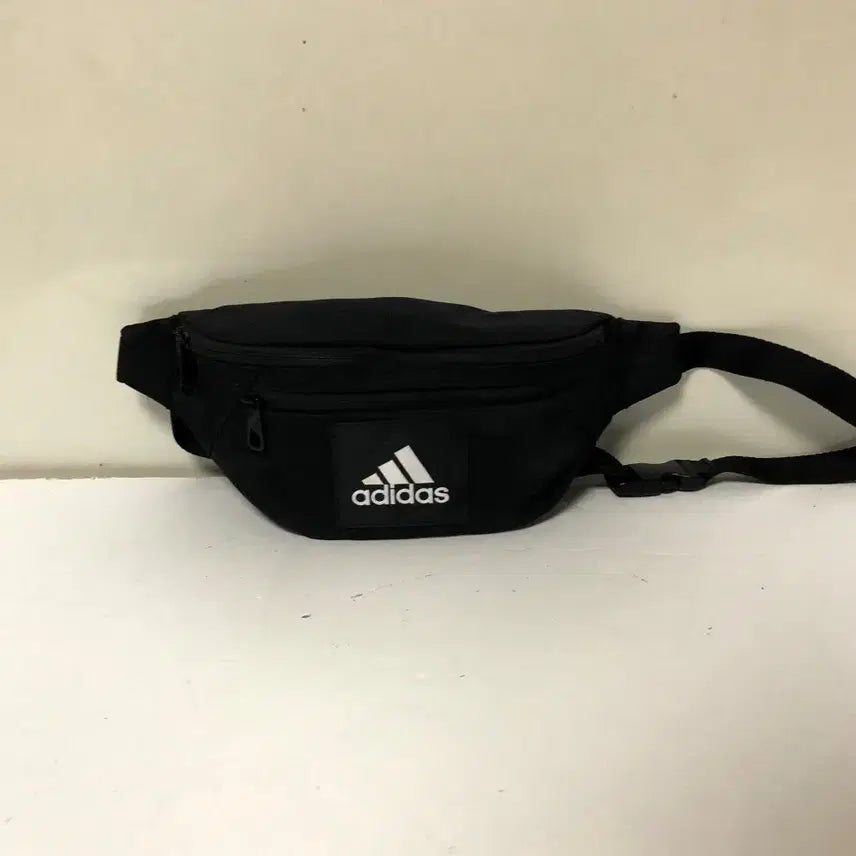 [BUNJANG] Adidas Hip Bag / 아디다스 힙색@9911