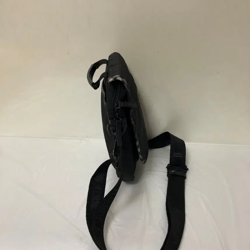 [BUNJANG] Crossbody Bag / 빈폴 크로스백@9924