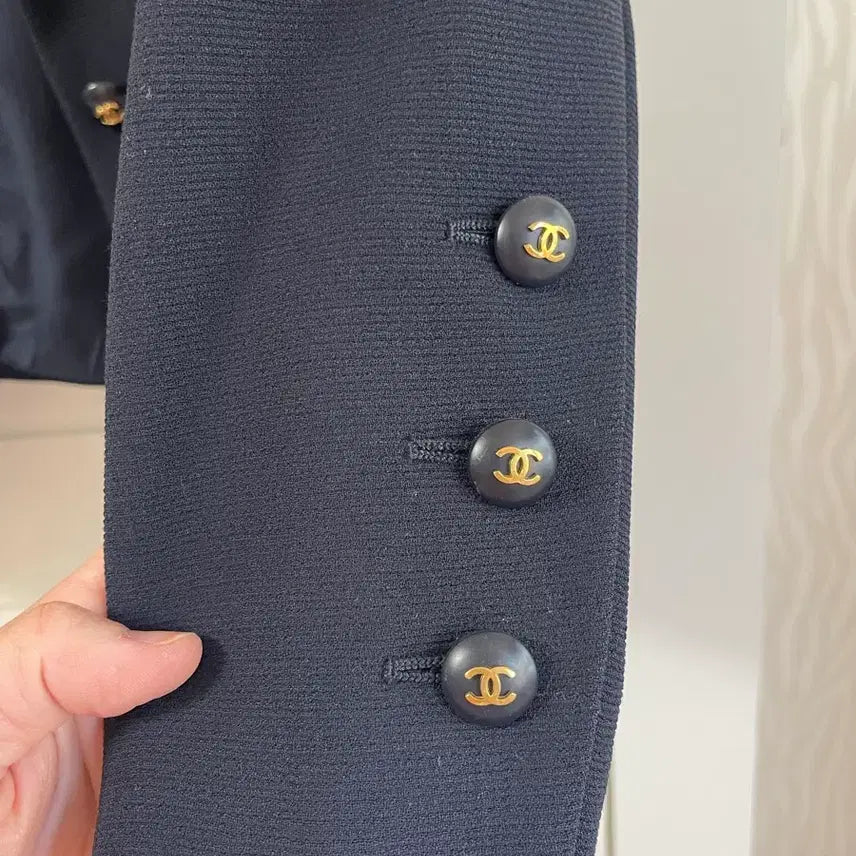 [BUNJANG] Chanel Boutique Navy Jacket 38 / 샤넬 부티크 네이비 자켓 38