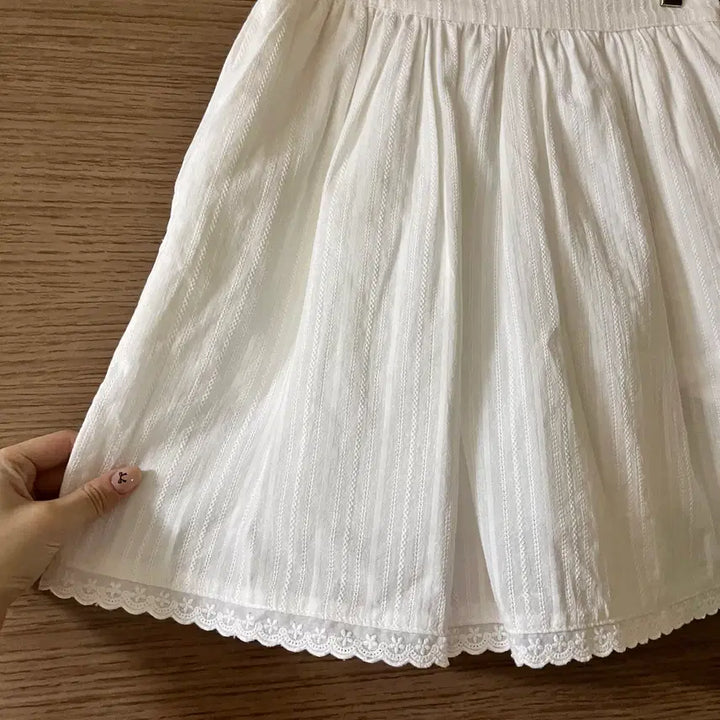 [BUNJANG] Granbloom More Lace Skirt / 그랑블룸 모어 레이스 스커트