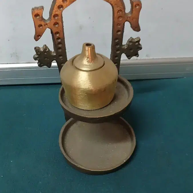 [BUNJANG] Korean Antique Brass Oil Lamp / 부엌등잔(동)민속품