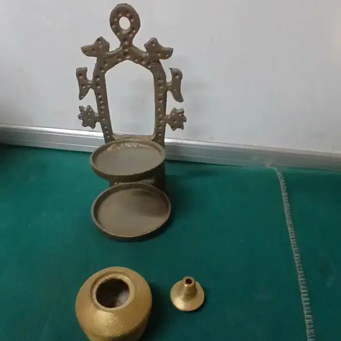 [BUNJANG] Korean Antique Brass Oil Lamp / 부엌등잔(동)민속품