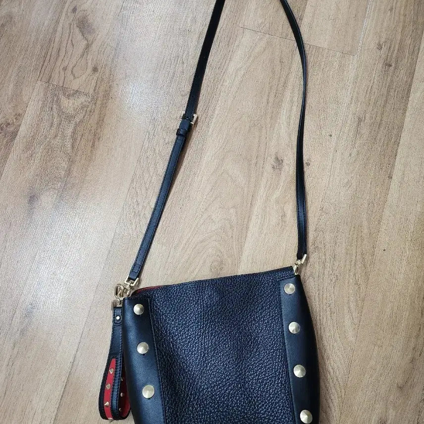 [BUNJANG] Cesare Paciotti Crossbody Bag / 체사레 파치오티 크로스백