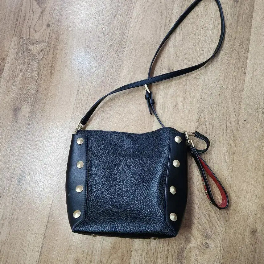 [BUNJANG] Cesare Paciotti Crossbody Bag / 체사레 파치오티 크로스백