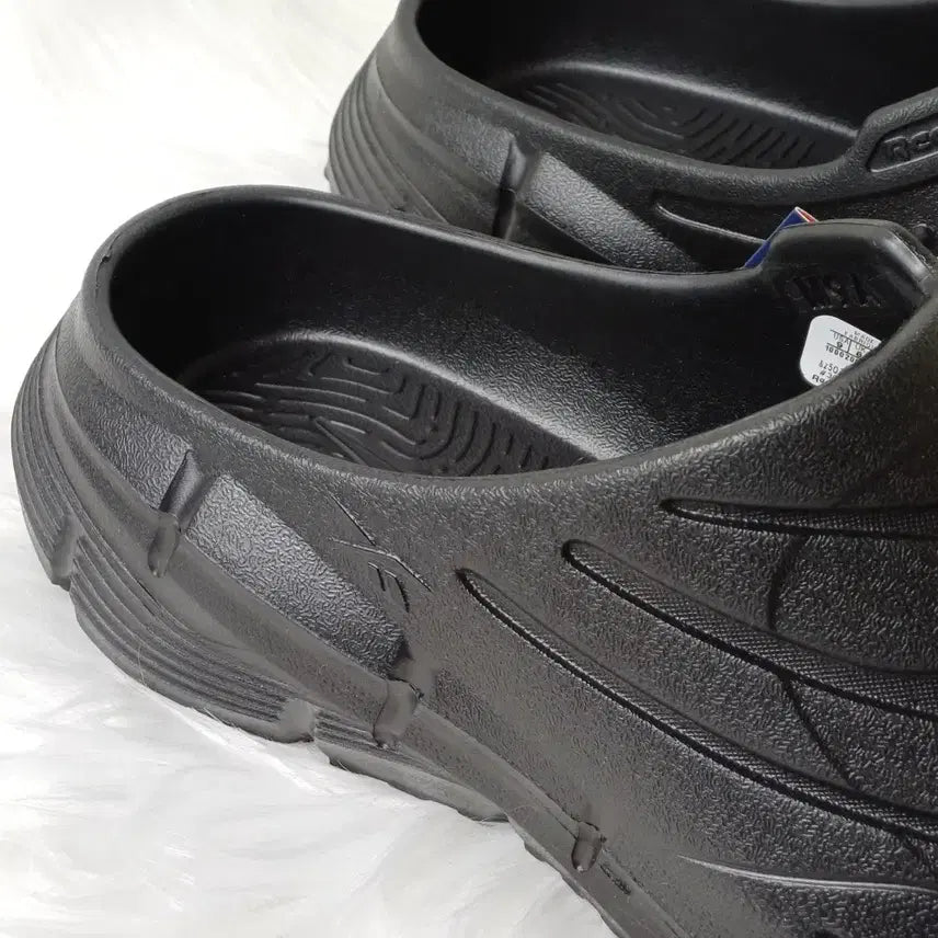 [BUNJANG] Reebok Summer Water Play Men's Clog Black / 리복 여름 물놀이 남성 슬리퍼 직 클로그 블랙