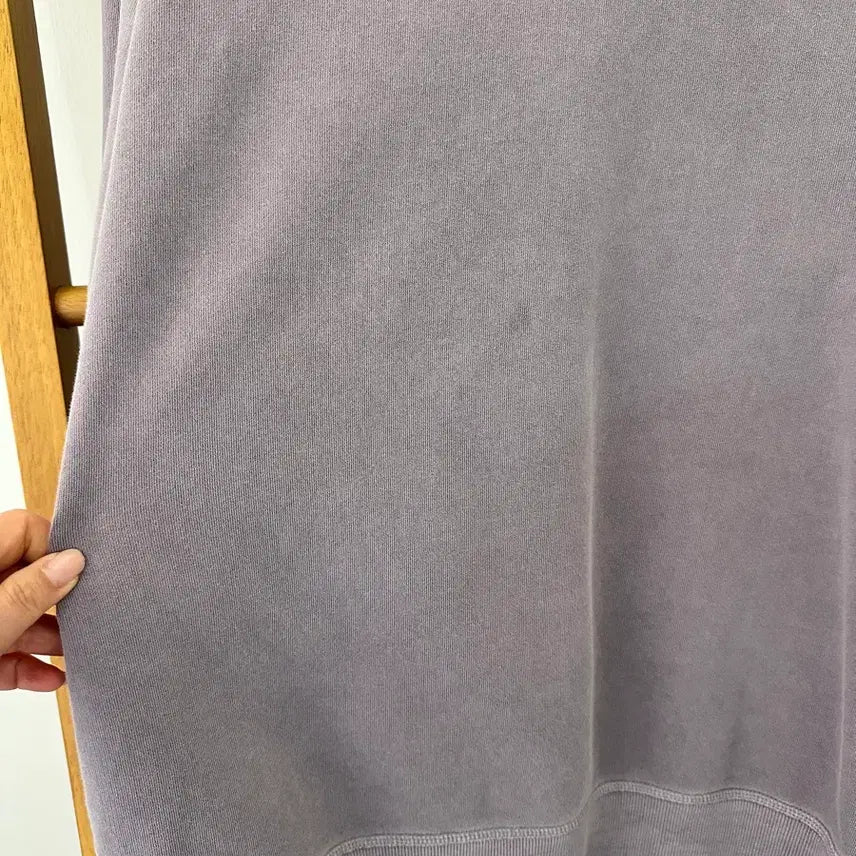 [BUNJANG] COS Round Neck Sweatshirt (Purple, Size M) / COS 코스 라운드넥 피그먼트 맨투맨 퍼플(사이즈M)