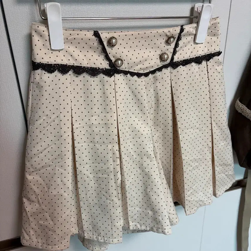 [BUNJANG] X:IN Latte Girl Latte Dot Culotte / 엑시즈팜 엑팜 라떼갸루 라떼걀 라떼맛 초코맛 도트 큐롯