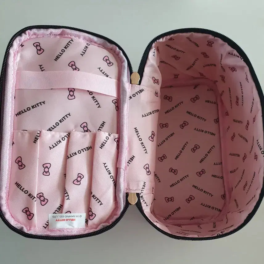 [BUNJANG] Hello Kitty Leopard Pattern Cosmetic Pouch / 헬로키티 호피 패턴 화장품 파우치