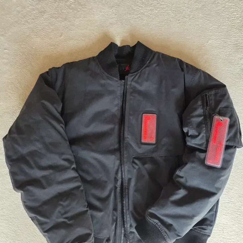 [BUNJANG] Jordan Engineered Essentials Khaki Bomber Jacket / 조던 엔지니어드 카키 봄버 자켓