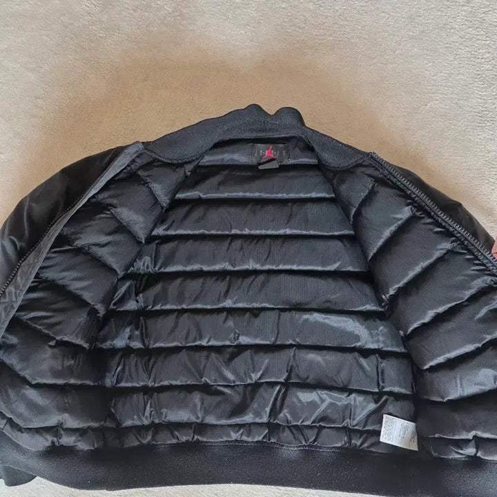 [BUNJANG] Jordan Engineered Essentials Khaki Bomber Jacket / 조던 엔지니어드 카키 봄버 자켓