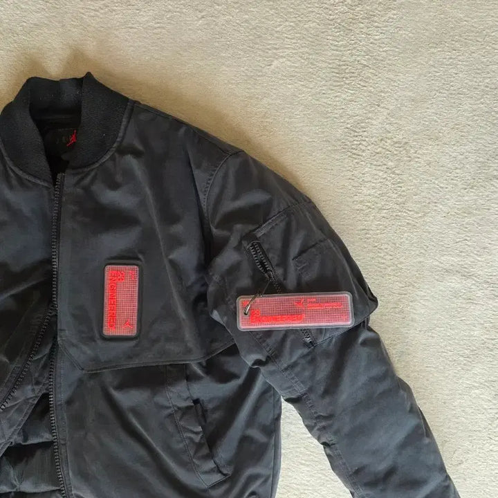 [BUNJANG] Jordan Engineered Essentials Khaki Bomber Jacket / 조던 엔지니어드 카키 봄버 자켓